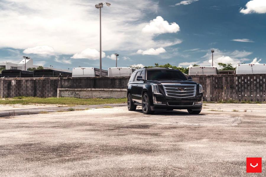  Cadillac Escalade on Vossen Wheels (HF6-2) 2019 года  (фото 8 из 11)